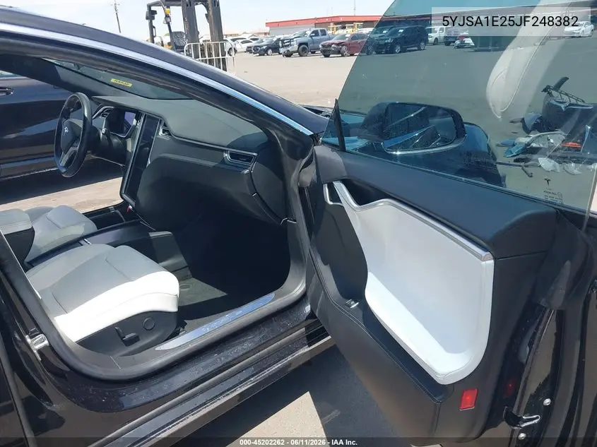 2018 Tesla Model S 100D/75D/P100D VIN: 5YJSA1E25JF248382 Lot: 45202262