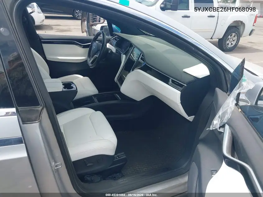 2017 Tesla Model X 100D/75D/90D VIN: 5YJXCBE26HF068098 Lot: 45391084