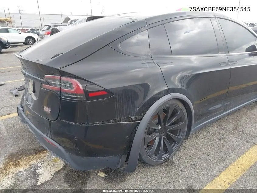 2022 Tesla Model X Plaid Tri Motor All-Wheel Drive VIN: 7SAXCBE69NF354545 Lot: 45153224