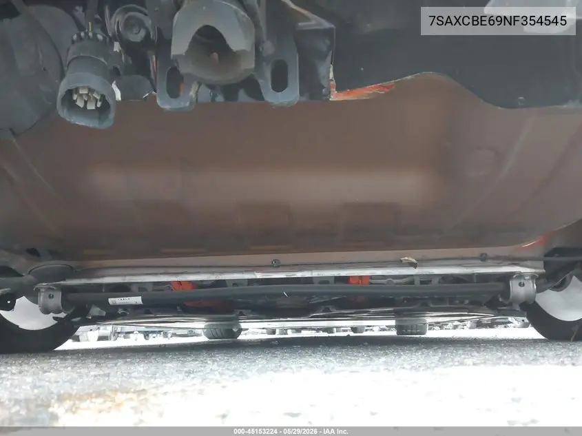 2022 Tesla Model X Plaid Tri Motor All-Wheel Drive VIN: 7SAXCBE69NF354545 Lot: 45153224