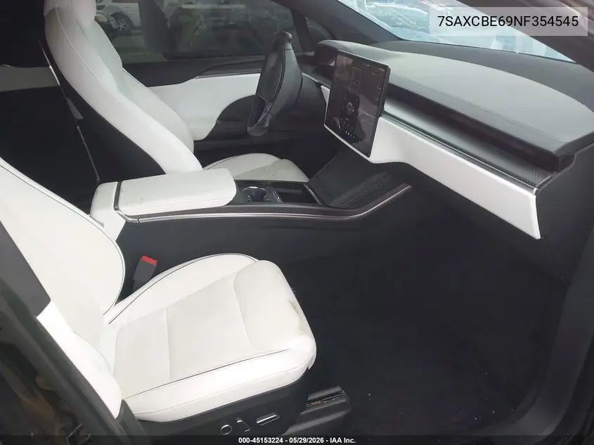 2022 Tesla Model X Plaid Tri Motor All-Wheel Drive VIN: 7SAXCBE69NF354545 Lot: 45153224