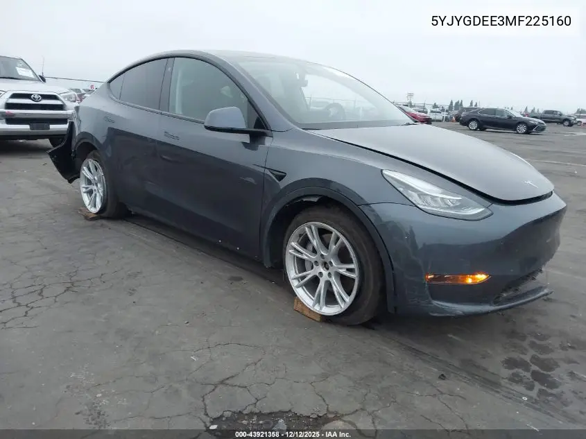 5YJYGDEE3MF225160 2021 Tesla Model Y Long Range Dual Motor All-Wheel Drive