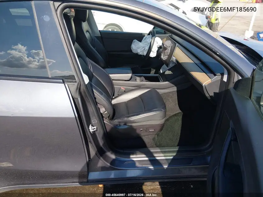 2021 Tesla Model Y Long Range Dual Motor All-Wheel Drive VIN: 5YJYGDEE6MF185690 Lot: 45640997
