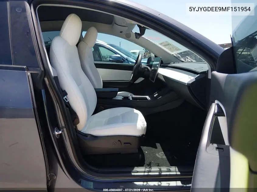 2021 Tesla Model Y Long Range Dual Motor All-Wheel Drive VIN: 5YJYGDEE9MF151954 Lot: 45684007