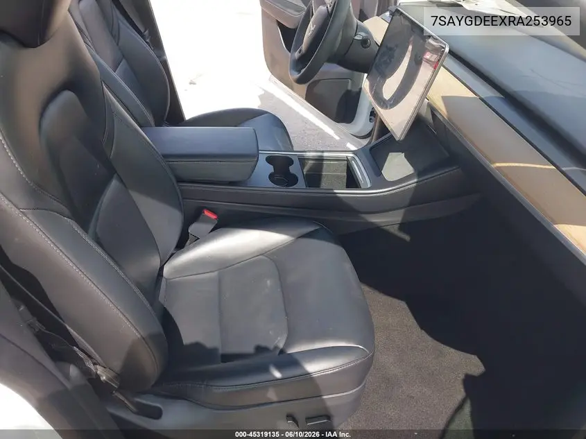 2024 Tesla Model Y Long Range Dual Motor All-Wheel Drive VIN: 7SAYGDEEXRA253965 Lot: 45319135