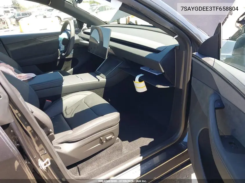 2026 Tesla Model Y All-Wheel Drive/Long Range Launch Series/Premium All-Wheel Drive VIN: 7SAYGDEE3TF658804 Lot: 45602009