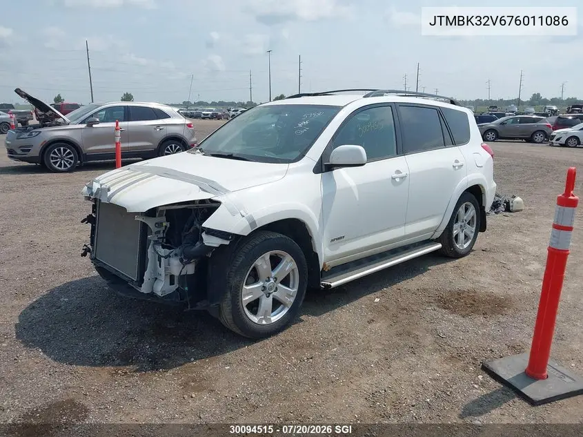2007 Toyota Rav4 Sport VIN: JTMBK32V676011086 Lot: 30094515