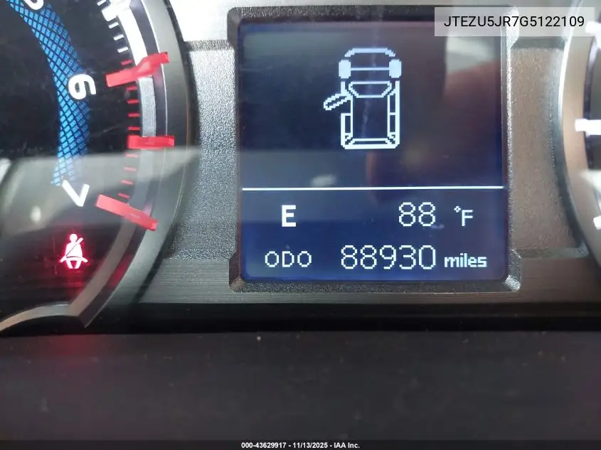 JTEZU5JR7G5122109 2016 Toyota 4Runner Sr5