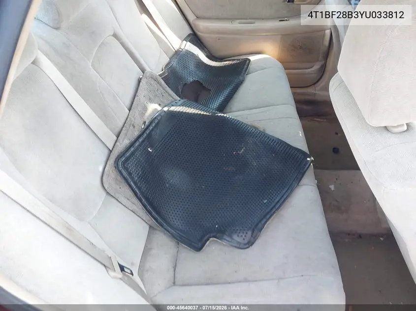 2000 Toyota Avalon Xl VIN: 4T1BF28B3YU033812 Lot: 45640037