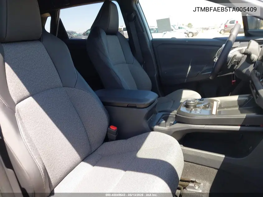 2026 Toyota Bz Xle VIN: JTMBFAEB5TA005409 Lot: 45049643