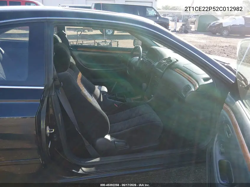 2002 Toyota Camry Solara Se VIN: 2T1CE22P52C012982 Lot: 45392256