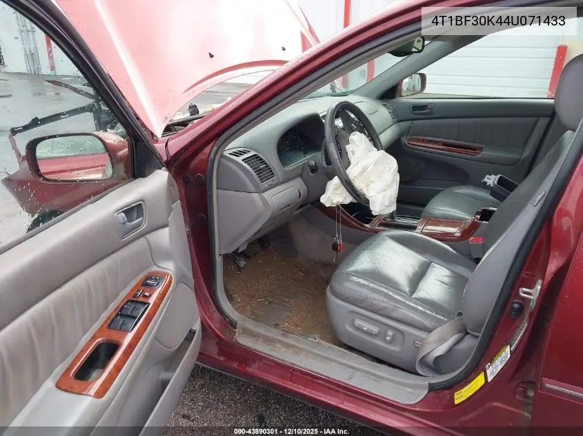 4T1BF30K44U071433 2004 Toyota Camry Xle V6