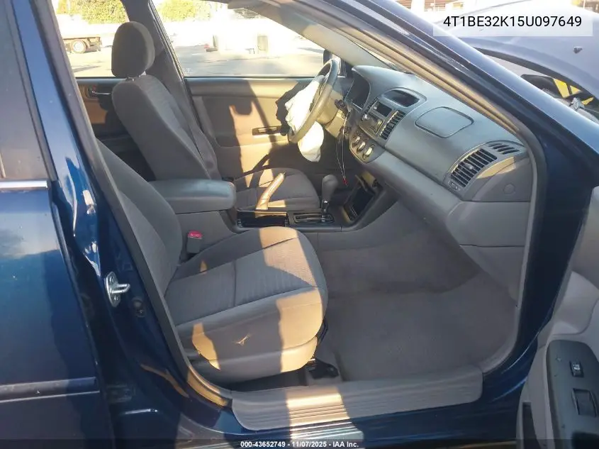 4T1BE32K15U097649 2005 Toyota Camry Le