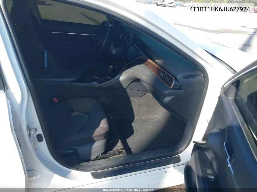 4T1B11HK6JU627924 2018 Toyota Camry Le