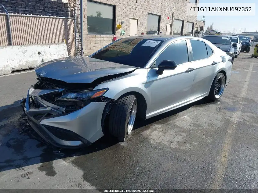 4T1G11AKXNU697352 2022 Toyota Camry Se