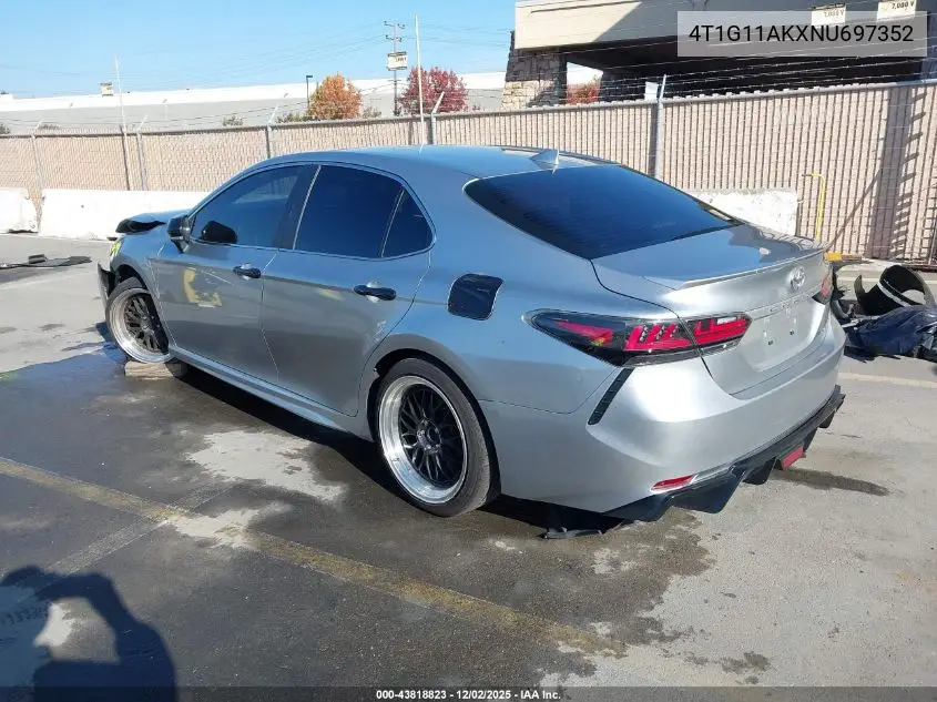4T1G11AKXNU697352 2022 Toyota Camry Se