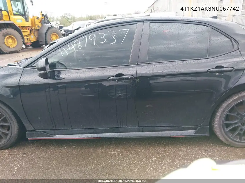 4T1KZ1AK3NU067742 2022 Toyota Camry Trd