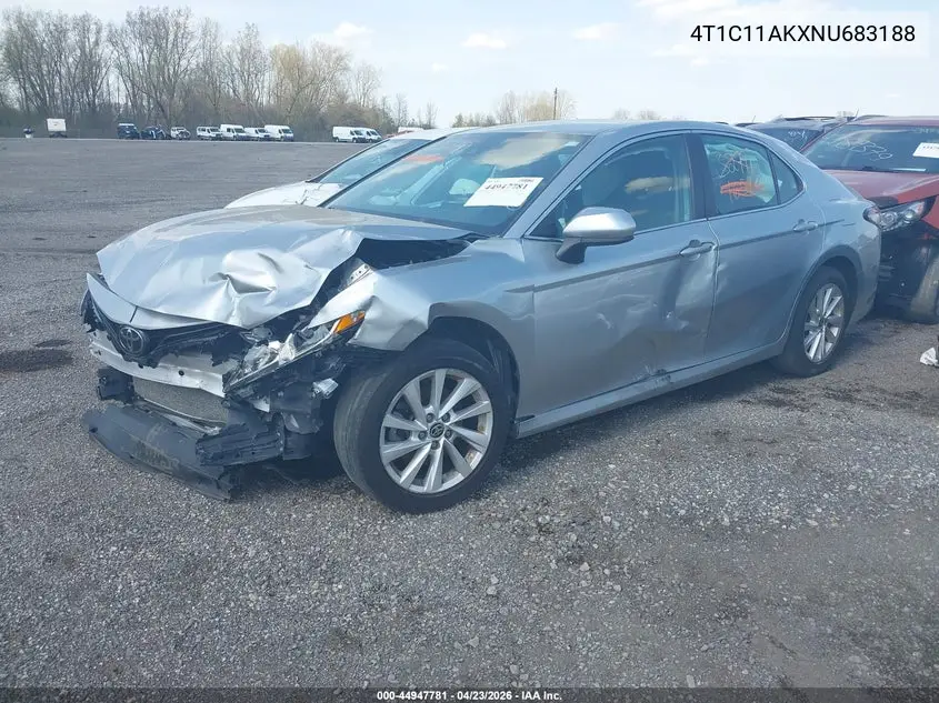 4T1C11AKXNU683188 2022 Toyota Camry Le