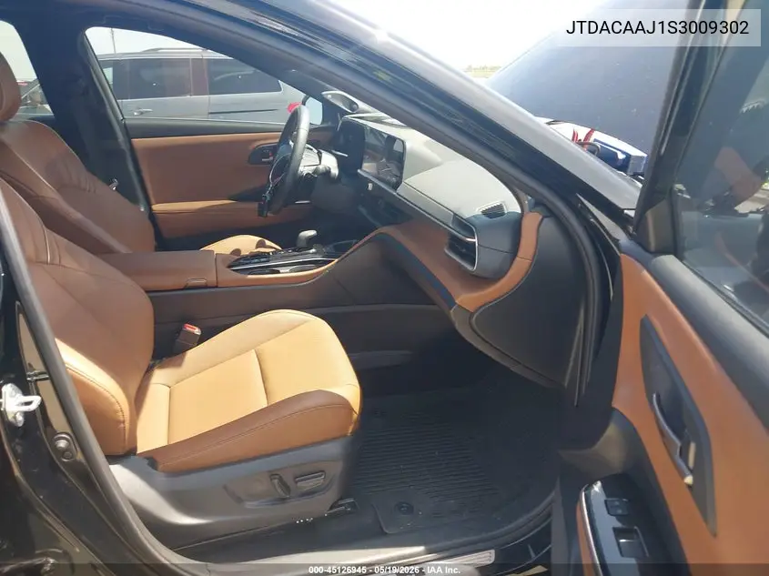 2025 Toyota Crown Signia Limited VIN: JTDACAAJ1S3009302 Lot: 45126945