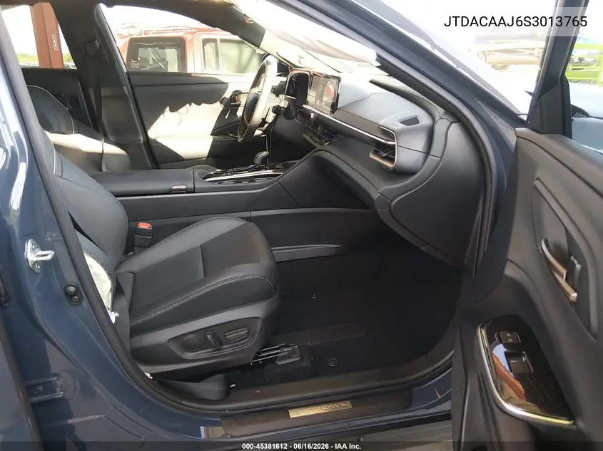 2025 Toyota Crown Signia Limited VIN: JTDACAAJ6S3013765 Lot: 45381612