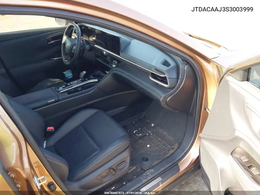 2025 Toyota Crown Signia Limited VIN: JTDACAAJ3S3003999 Lot: 45467573