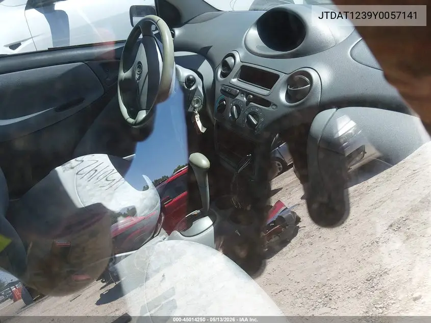 2000 Toyota Echo VIN: JTDAT1239Y0057141 Lot: 45014250