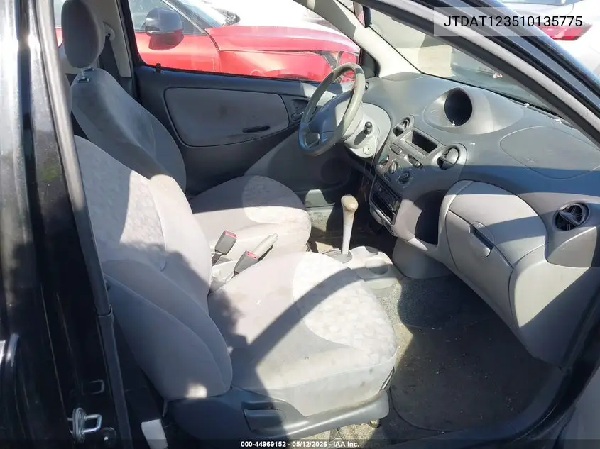 2001 Toyota Echo VIN: JTDAT123510135775 Lot: 44969152