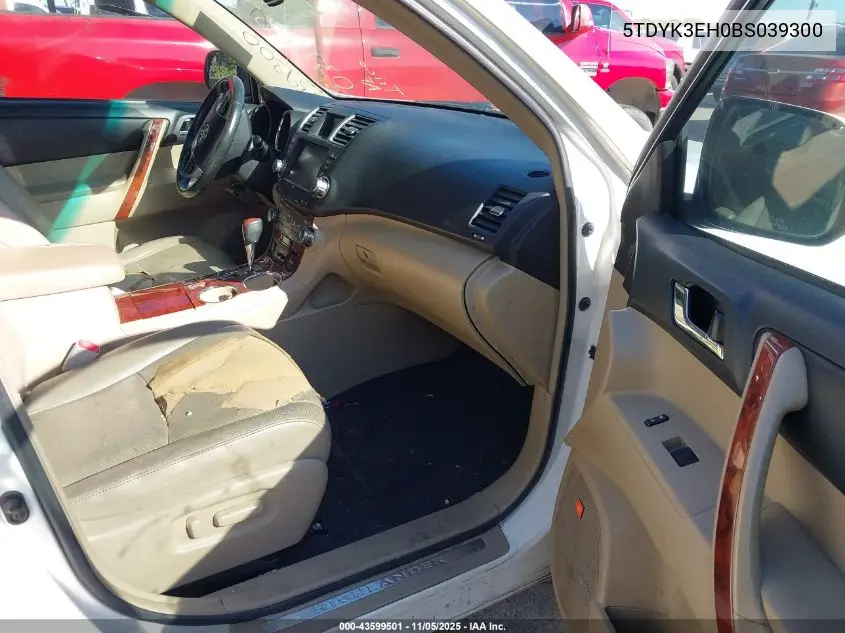 5TDYK3EH0BS039300 2011 Toyota Highlander Limited V6