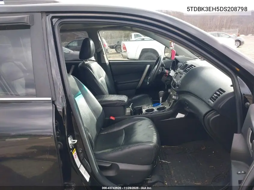 5TDBK3EH5DS208798 2013 Toyota Highlander Se V6