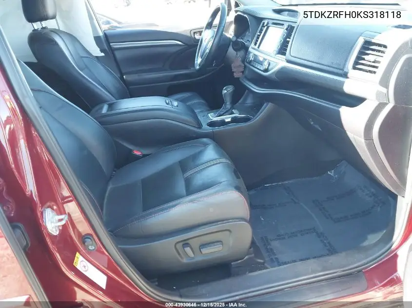 5TDKZRFH0KS318118 2019 Toyota Highlander Se