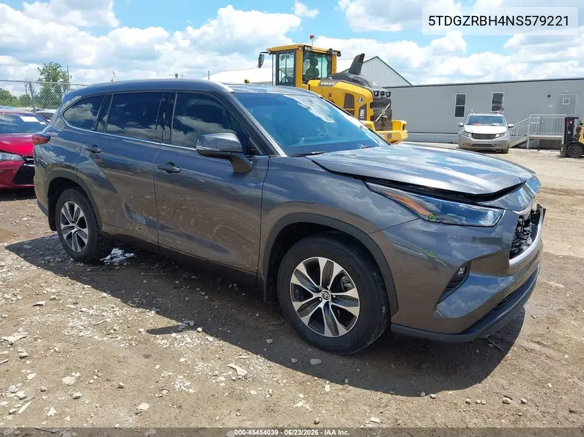 2022 Toyota Highlander Xle VIN: 5TDGZRBH4NS579221 Lot: 45454039