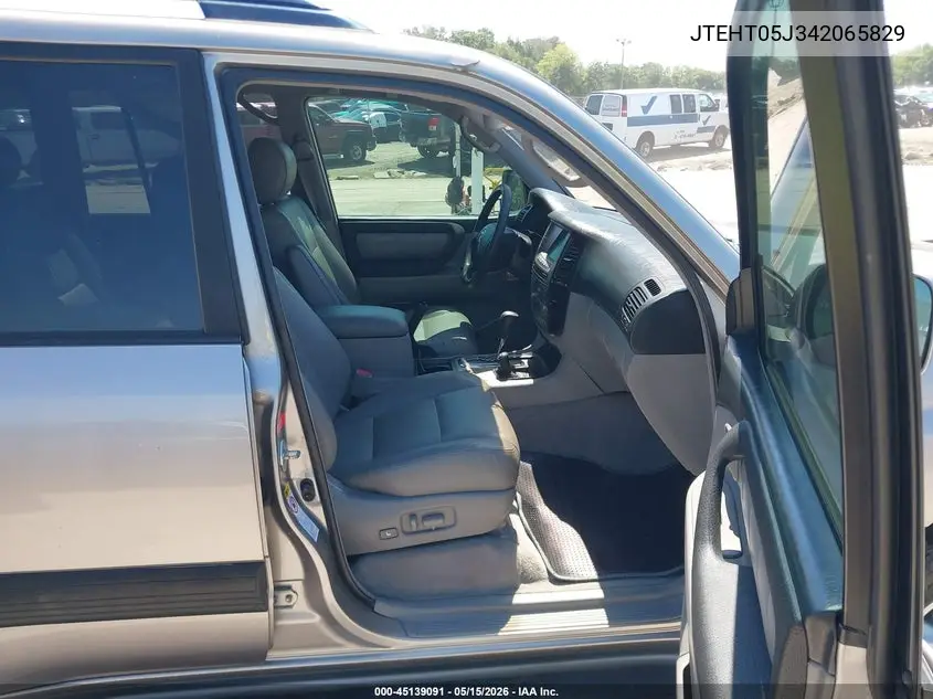 2004 Toyota Land Cruiser VIN: JTEHT05J342065829 Lot: 45139091