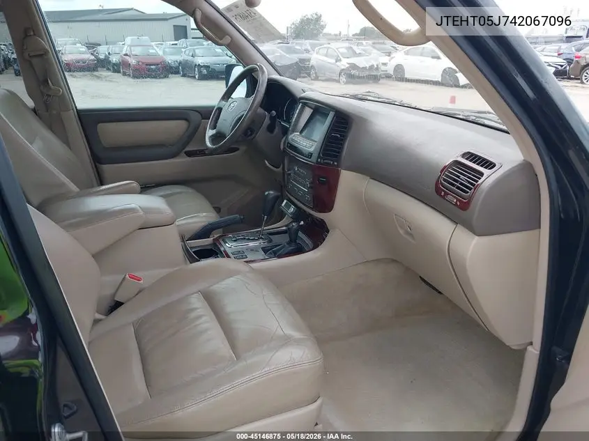 2004 Toyota Land Cruiser VIN: JTEHT05J742067096 Lot: 45146875