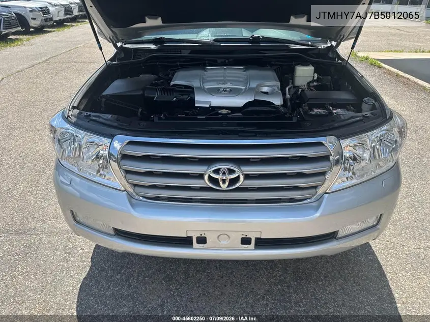 2011 Toyota Land Cruiser V8 VIN: JTMHY7AJ7B5012065 Lot: 45602250