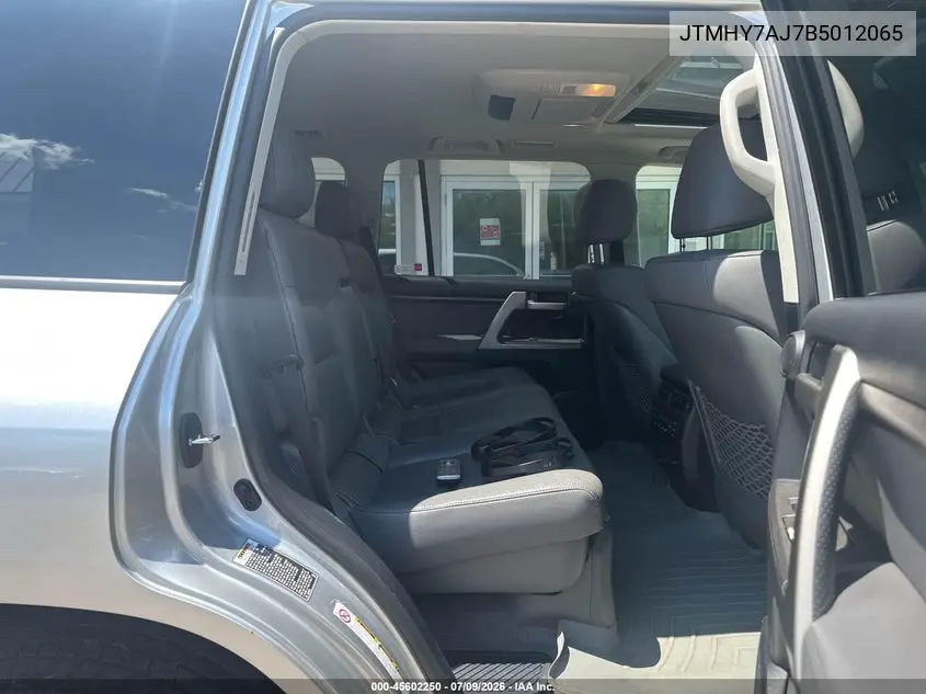 2011 Toyota Land Cruiser V8 VIN: JTMHY7AJ7B5012065 Lot: 45602250