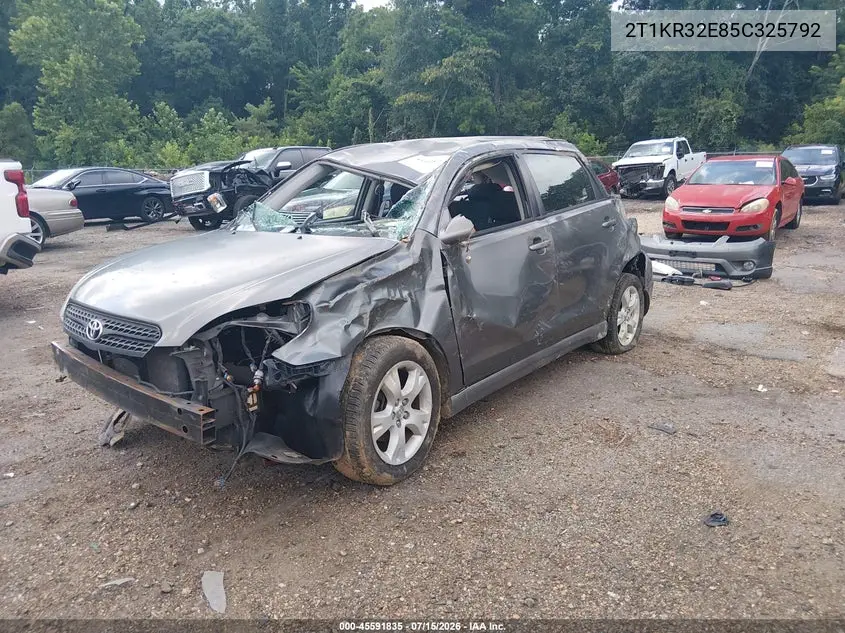 2005 Toyota Matrix Xr VIN: 2T1KR32E85C325792 Lot: 45591835