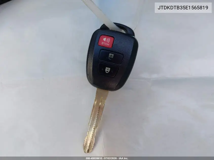 2014 Toyota Prius C One VIN: JTDKDTB35E1565819 Lot: 45535610