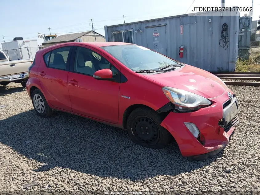 2015 Toyota Prius C One VIN: JTDKDTB37F1576662 Lot: 45628924