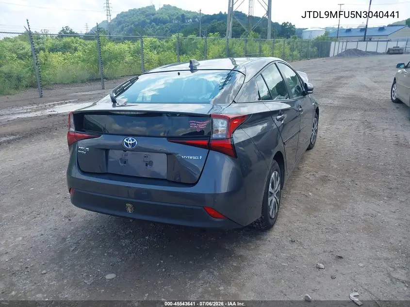 2022 Toyota Prius Le Awd-E VIN: JTDL9MFU5N3040441 Lot: 45543641