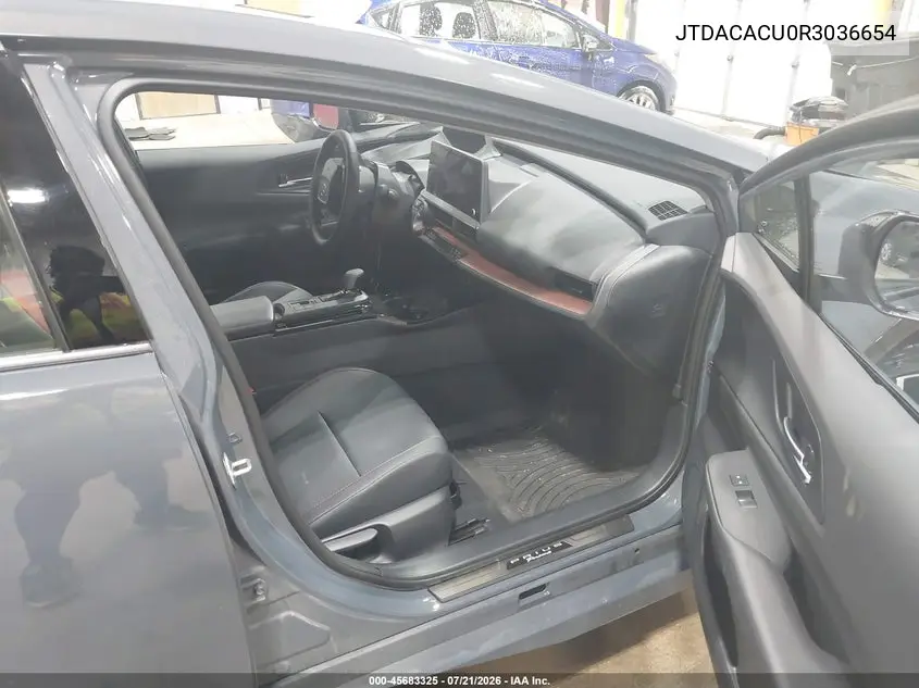 2024 Toyota Prius Prime Xse Premium VIN: JTDACACU0R3036654 Lot: 45683325