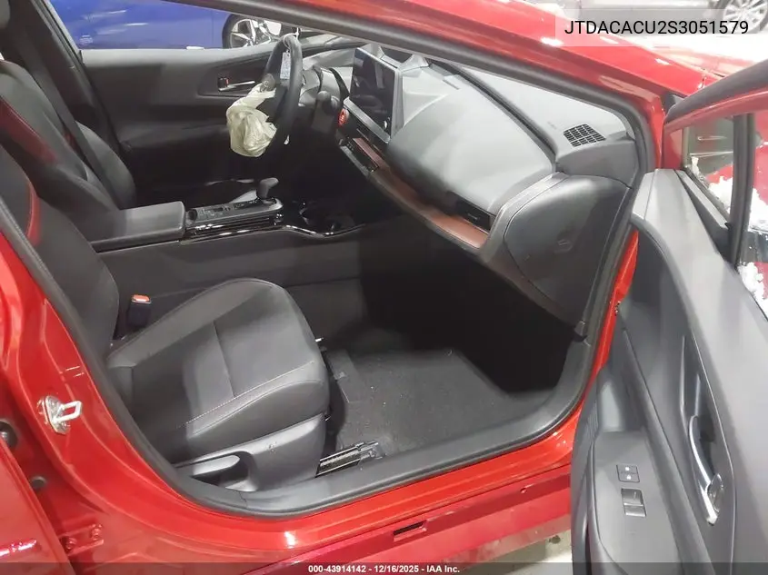 JTDACACU2S3051579 2025 Toyota Prius Plug-In Hybrid Xse Premium