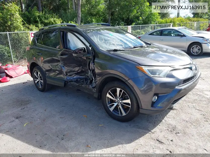 JTMWFREVXJJ163915 2018 Toyota Rav4 Xle