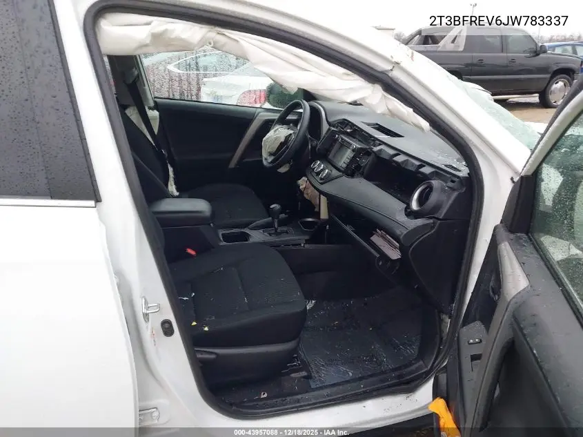 2T3BFREV6JW783337 2018 Toyota Rav4 Le