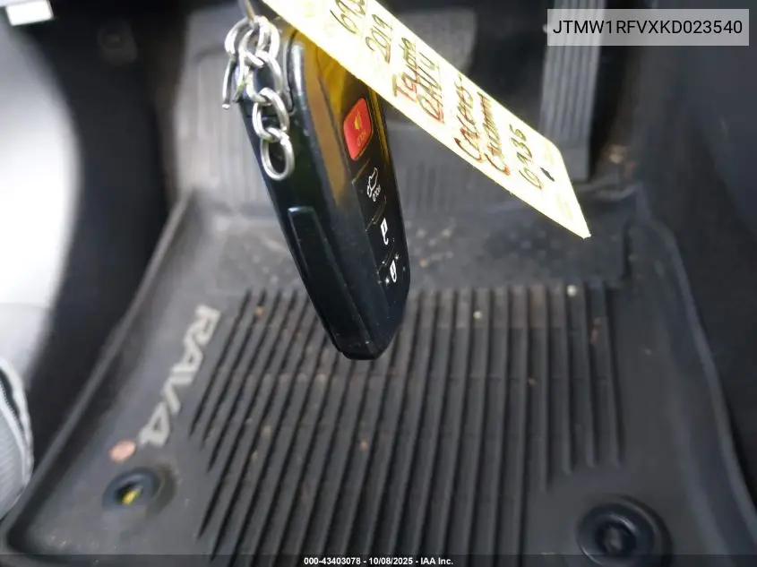 JTMW1RFVXKD023540 2019 Toyota Rav4 Xle