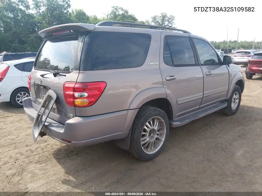 2002 Toyota Sequoia Limited V8 VIN: 5TDZT38A32S109582 Lot: 45341051
