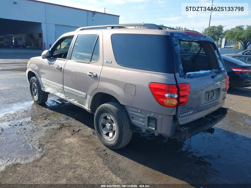 2002 Toyota Sequoia Sr5 V8 VIN: 5TDZT34A62S133798 Lot: 45370533