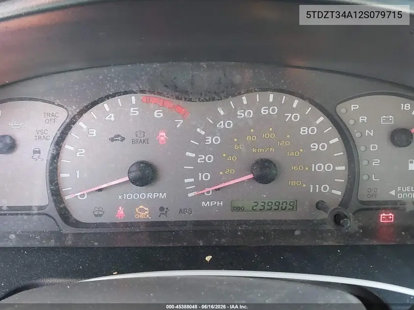 2002 Toyota Sequoia Sr5 V8 VIN: 5TDZT34A12S079715 Lot: 45388048