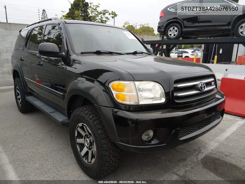 2002 Toyota Sequoia Limited V8 VIN: 5TDZT38A42S076950 Lot: 45428049