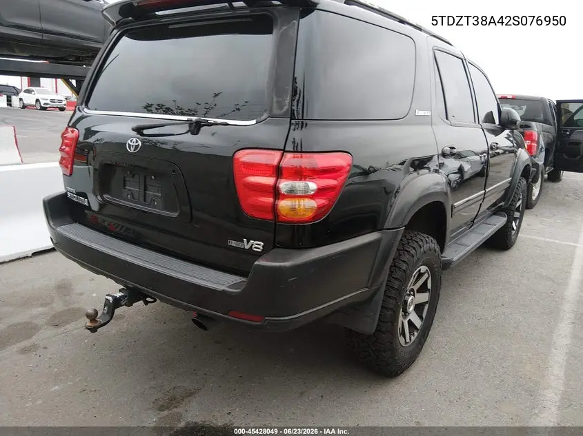 2002 Toyota Sequoia Limited V8 VIN: 5TDZT38A42S076950 Lot: 45428049