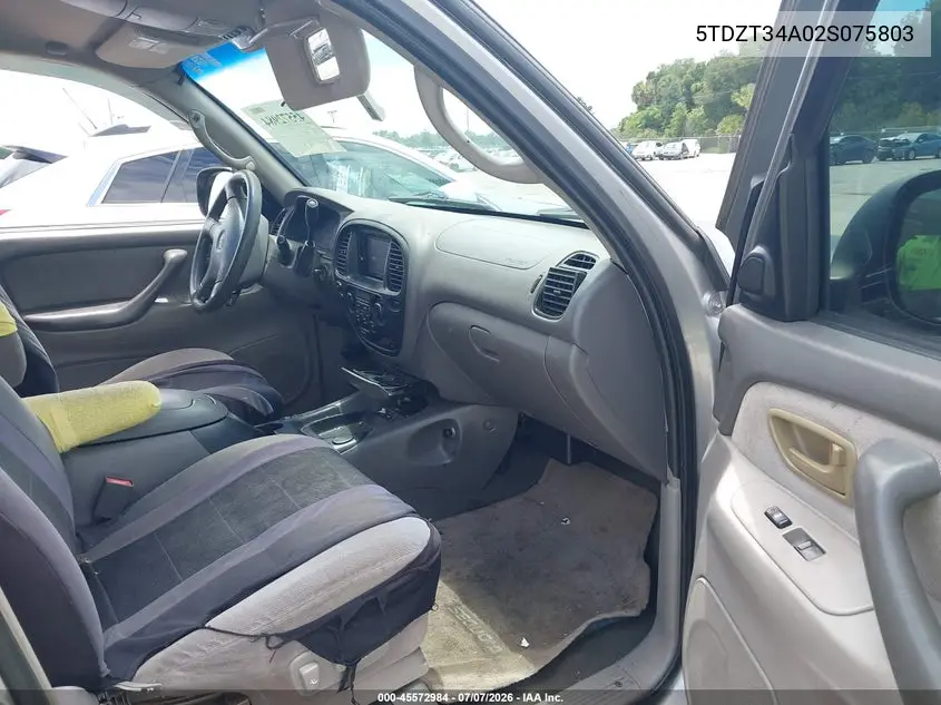 2002 Toyota Sequoia Sr5 V8 VIN: 5TDZT34A02S075803 Lot: 45572984